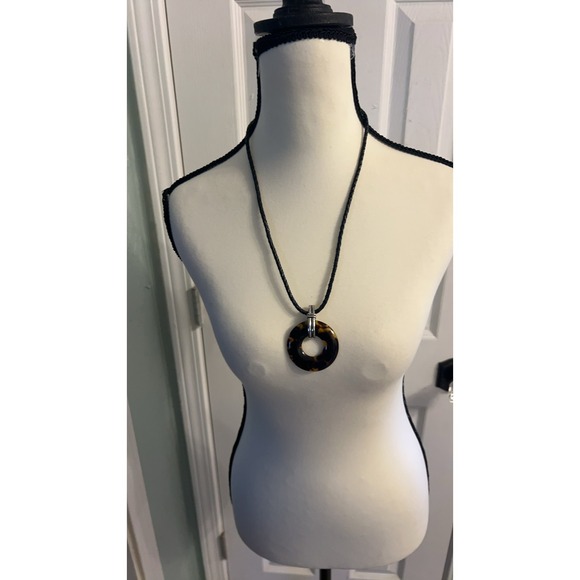 Vintage Ralph Lauren Tortoise Shell Round Pendant Necklace Braided Cord - Picture 2 of 2